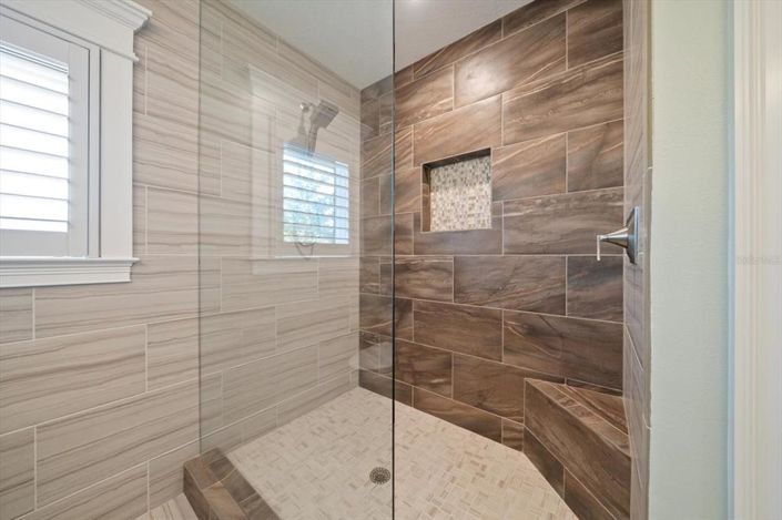 Image No.49-5 Bed Property for sale