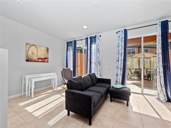 Image No.5-Maison de ville de 2 chambres à vendre à Kissimmee