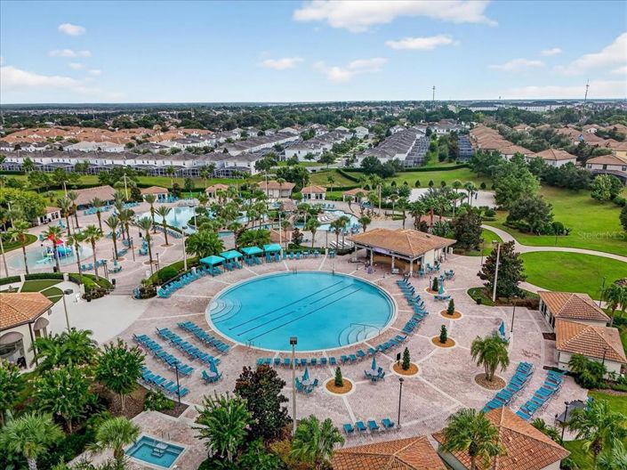 Image No.54-8 Bed Property for sale