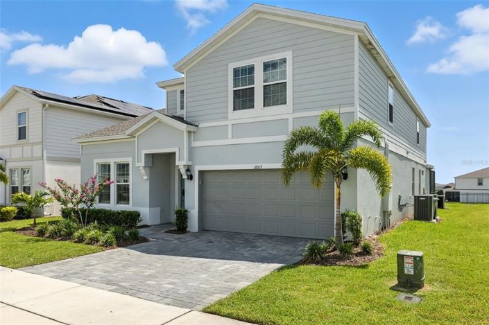 Image No.4-8 Bed Property for sale