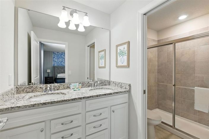 Image No.42-8 Bed Property for sale