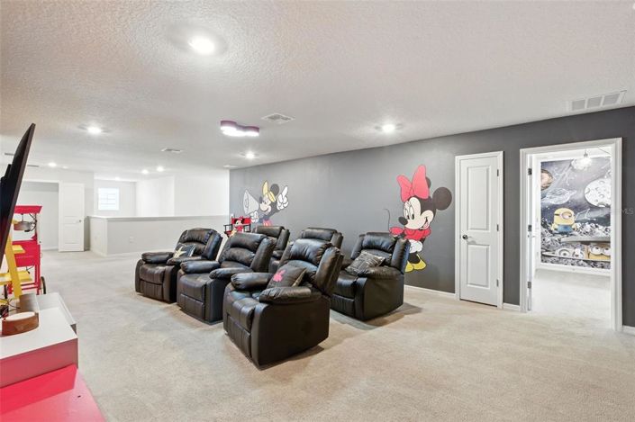 Image No.49-8 Bed Property for sale