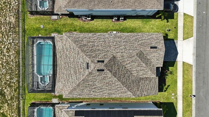 Image No.64-8 Bed Property for sale