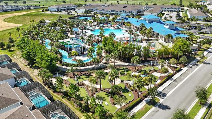 Image No.74-8 Bed Property for sale