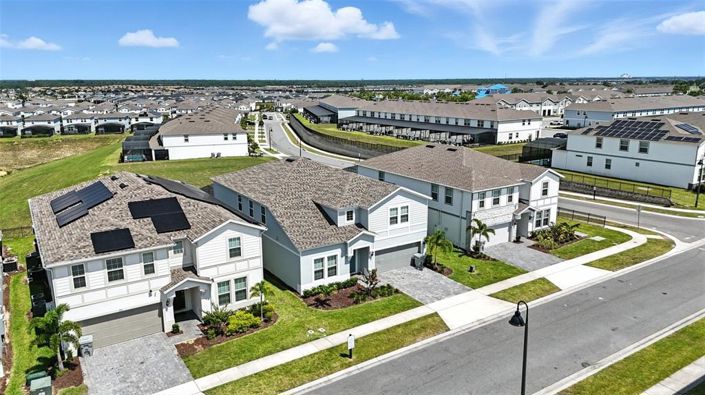 Image No.77-8 Bed Property for sale