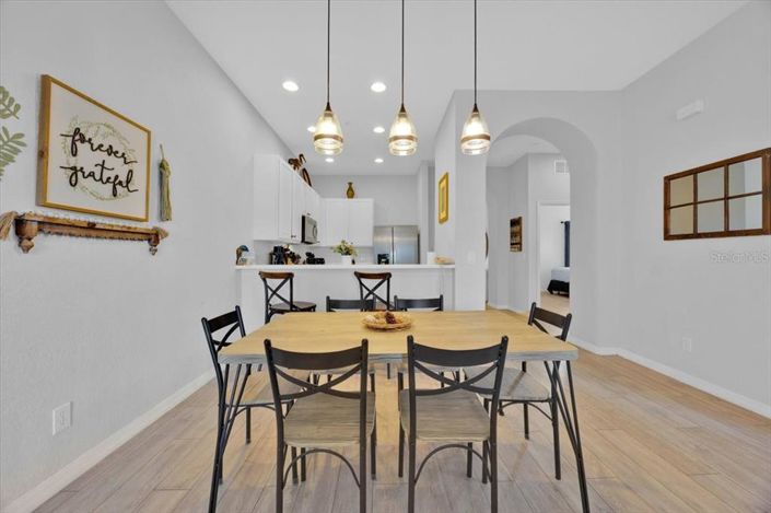 Image No.18-3 Bed Property for sale