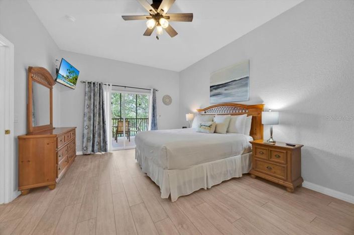 Image No.22-3 Bed Property for sale