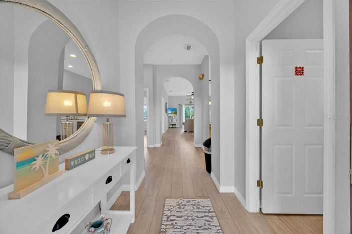 Image No.5-3 Bed Property for sale