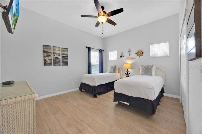 Image No.7-3 Bed Property for sale