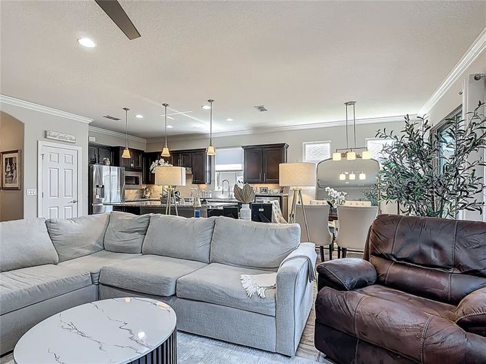 Image No.20-2 Bed Property for sale