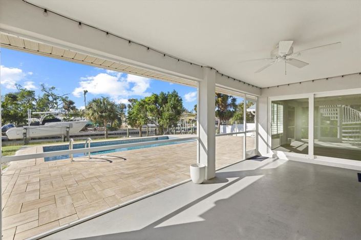 Image No.34-3 Bed Property for sale