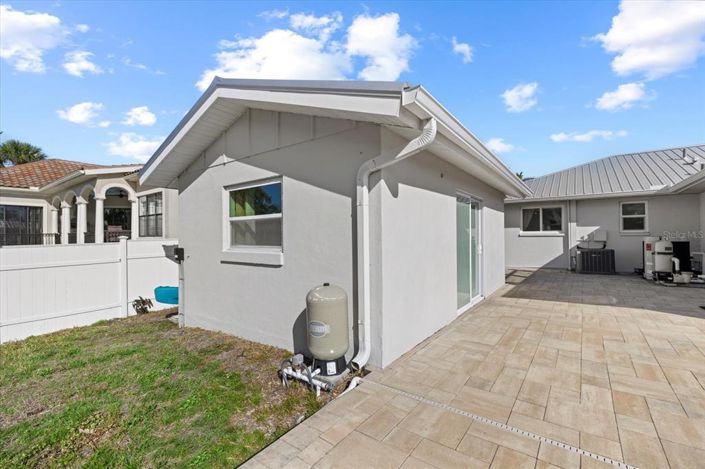 Image No.46-3 Bed Property for sale