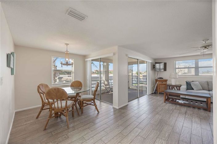 Image No.36-4 Bed Property for sale