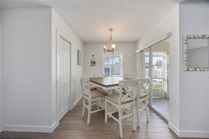 Image No.4-4 Bed Property for sale