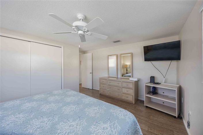 Image No.49-4 Bed Property for sale