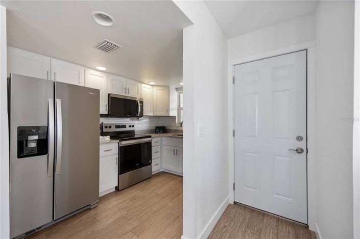 Image No.7-4 Bed Property for sale