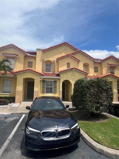 Image No.3-3 Bed Townhouse for sale