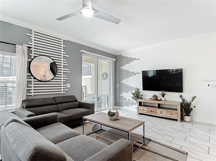 Image No.9-5 Bed Townhouse for sale