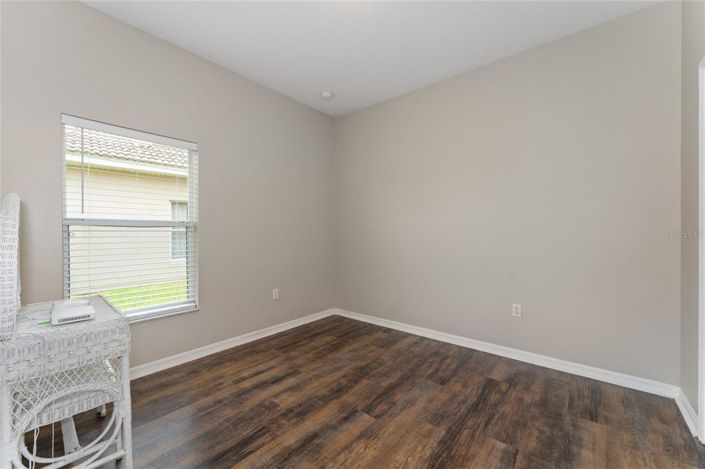 Image No.26-3 Bed Property for sale