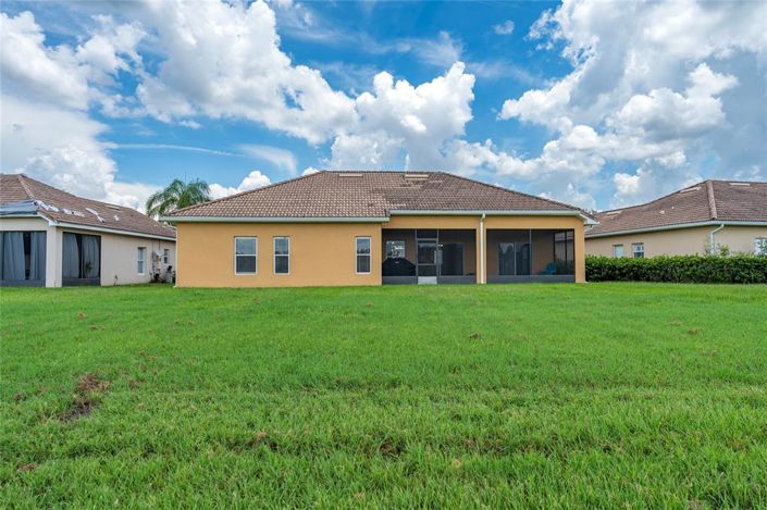 Image No.38-3 Bed Property for sale