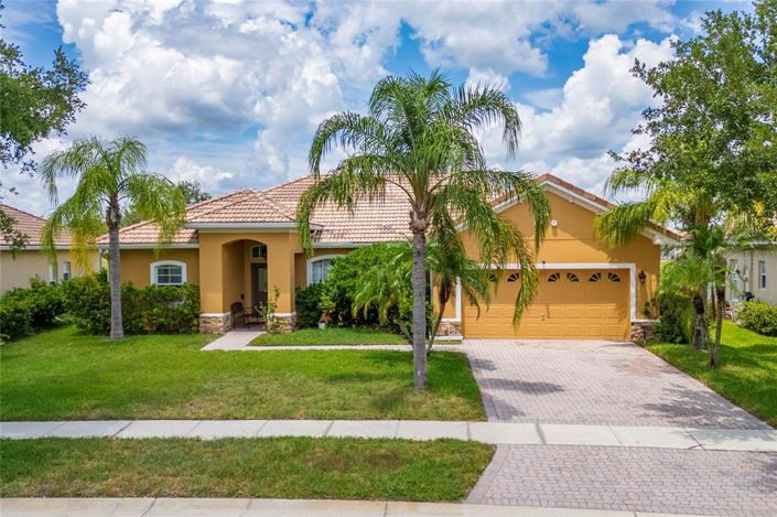 Image No.41-3 Bed Property for sale