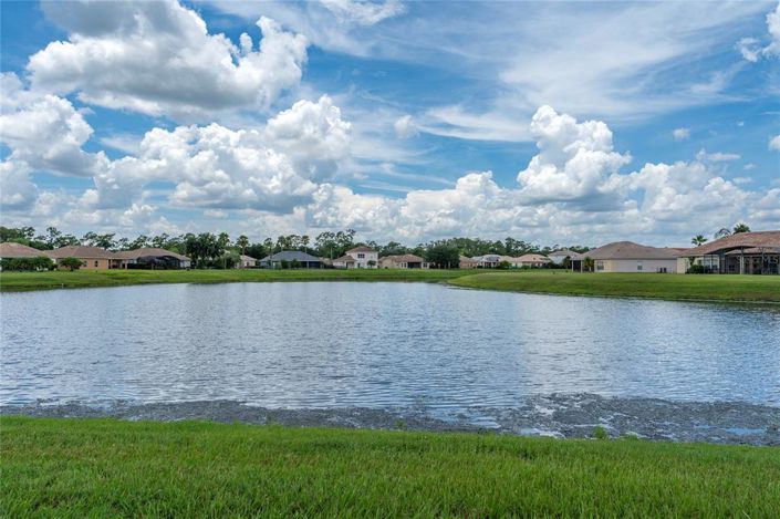 Image No.42-3 Bed Property for sale