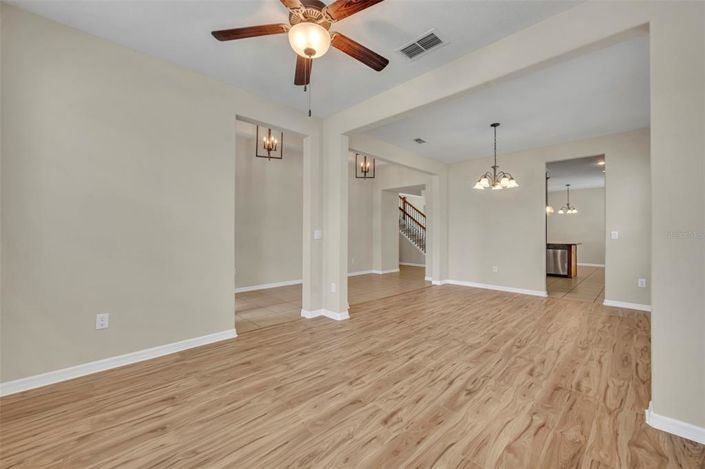 Image No.11-Propriété de 5 chambres à vendre à Kissimmee