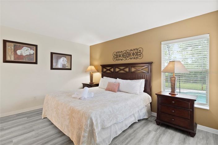 Image No.9-3 Bed Property for sale