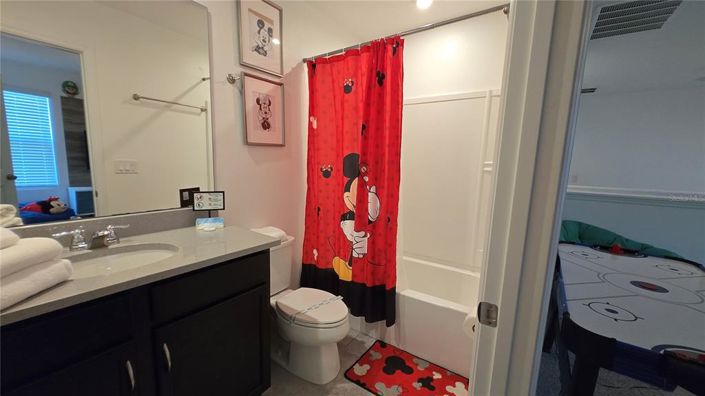 Image No.43-5 Bed Townhouse for sale