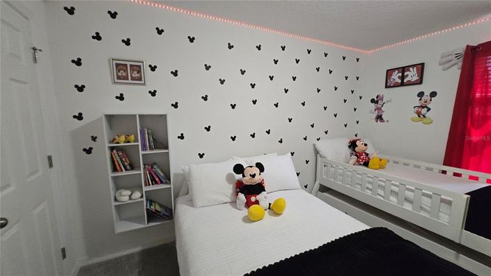 Image No.51-5 Bed Townhouse for sale