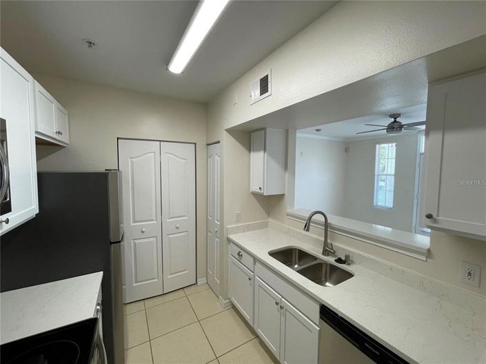 Image No.4-Propriété de 2 chambres à vendre à Kissimmee