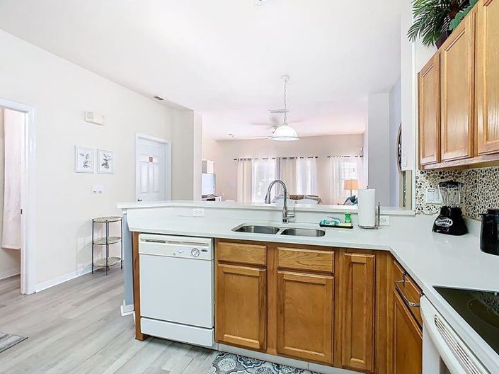 Image No.4-3 Bed Townhouse for sale