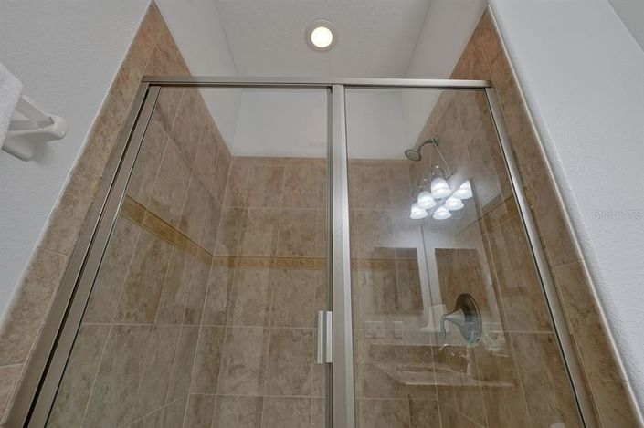 Image No.19-4 Bed Townhouse for sale