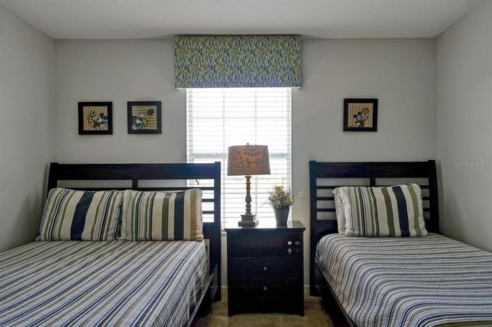 Image No.26-4 Bed Townhouse for sale