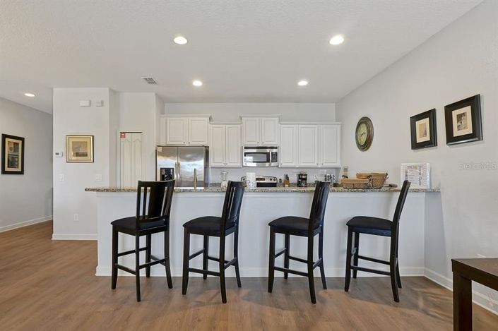 Image No.9-4 Bed Townhouse for sale