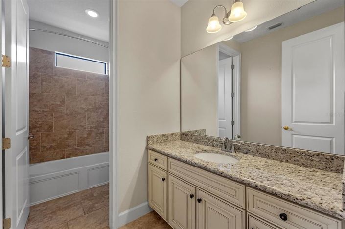 Image No.49-6 Bed Property for sale