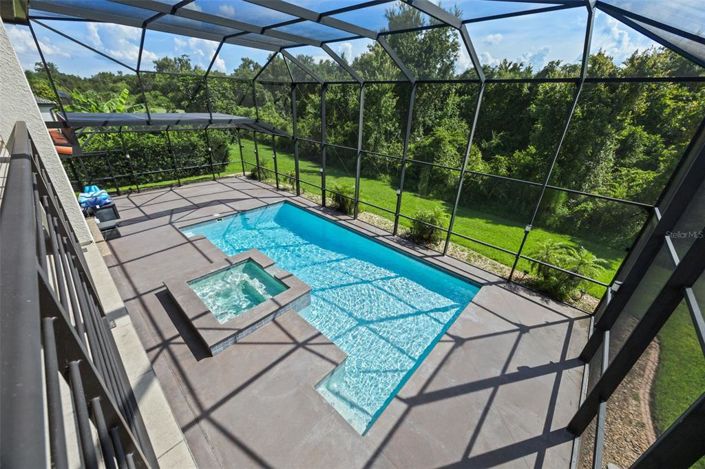 Image No.55-6 Bed Property for sale