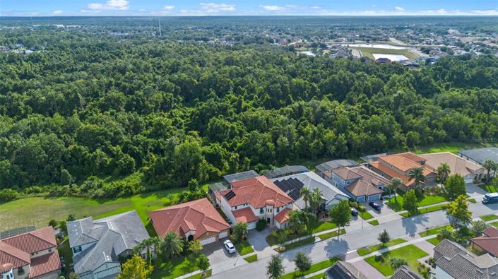 Image No.71-6 Bed Property for sale