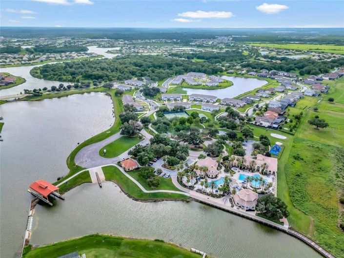 Image No.86-6 Bed Property for sale