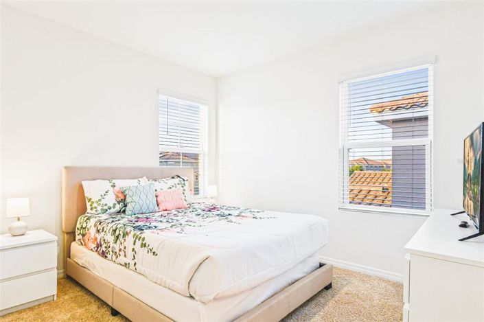 Image No.15-5 Bed Property for sale