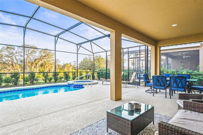 Image No.19-5 Bed Property for sale