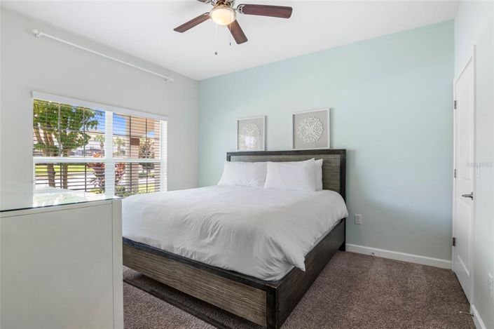 Image No.19-4 Bed Townhouse for sale