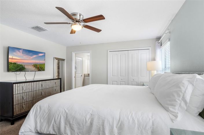 Image No.22-4 Bed Townhouse for sale