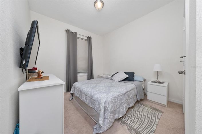 Image No.19-3 Bed Property for sale