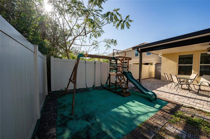 Image No.30-3 Bed Property for sale