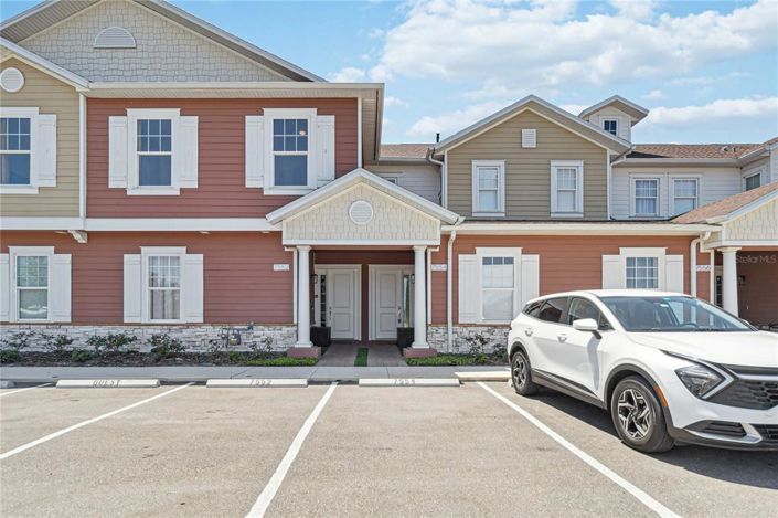 Image No.1-3 Bed Townhouse for sale