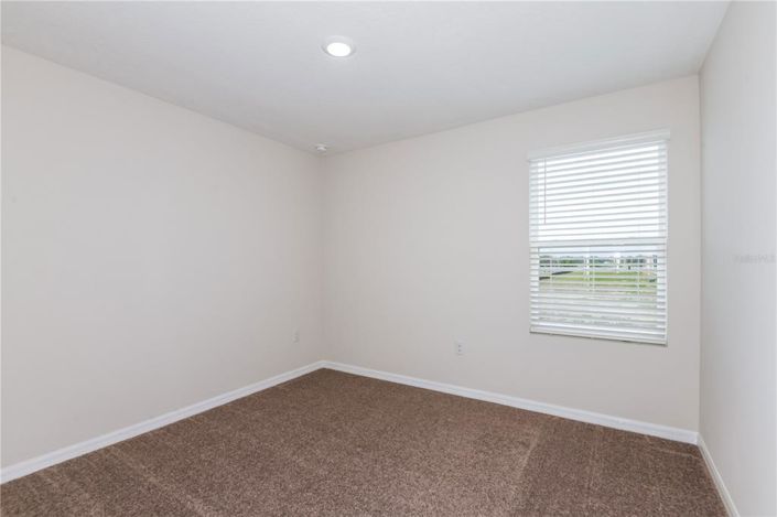 Image No.16-4 Bed Townhouse for sale