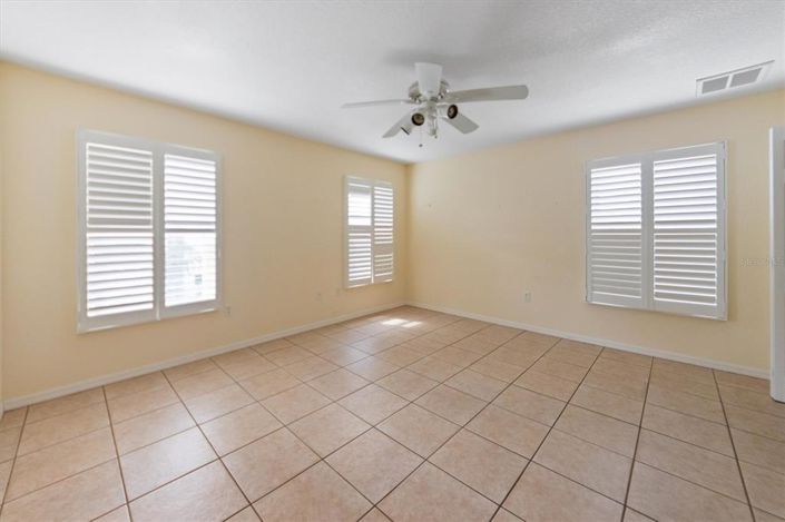 Image No.20-Propriété de 4 chambres à vendre à Anna Maria