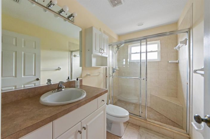 Image No.21-Propriété de 4 chambres à vendre à Anna Maria