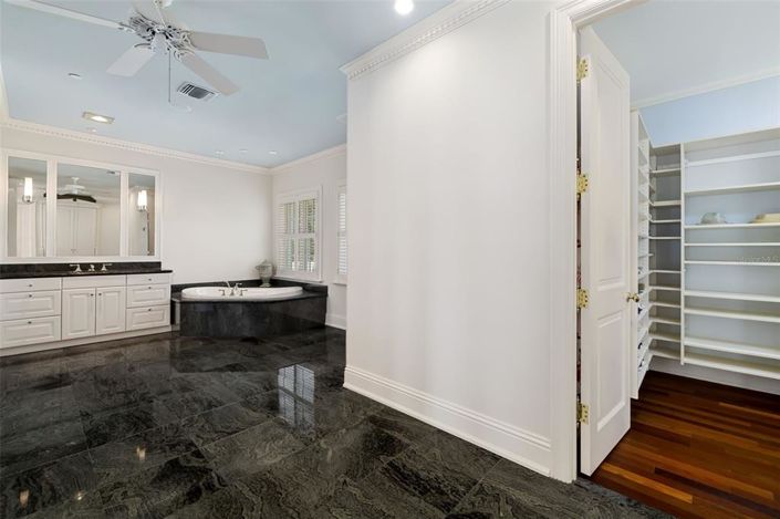 Image No.55-Propriété de 4 chambres à vendre à Sarasota